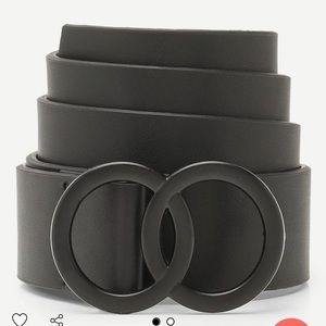 Matte Black Double Ring Belt